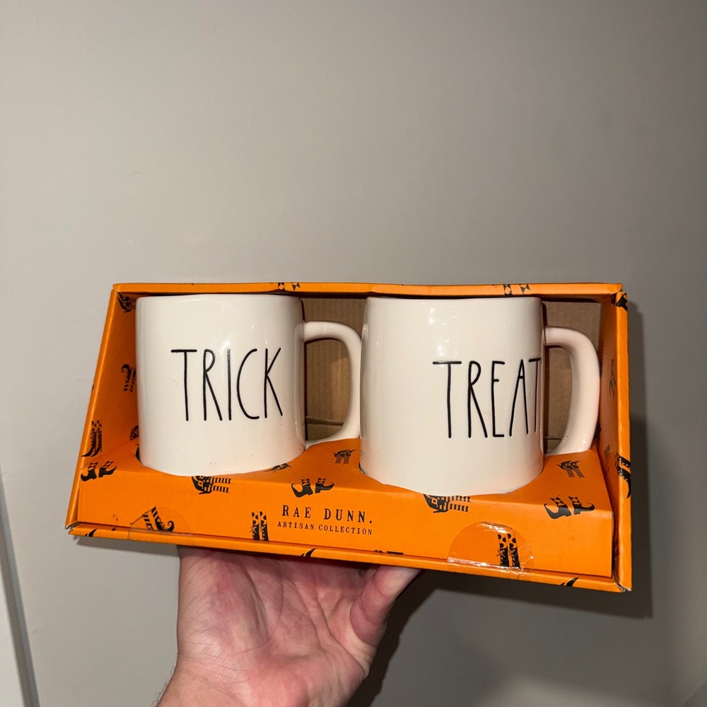 Rae Dunn TRICK & TREAT Halloween Mug Set Artisan Collection by Magenta New Box